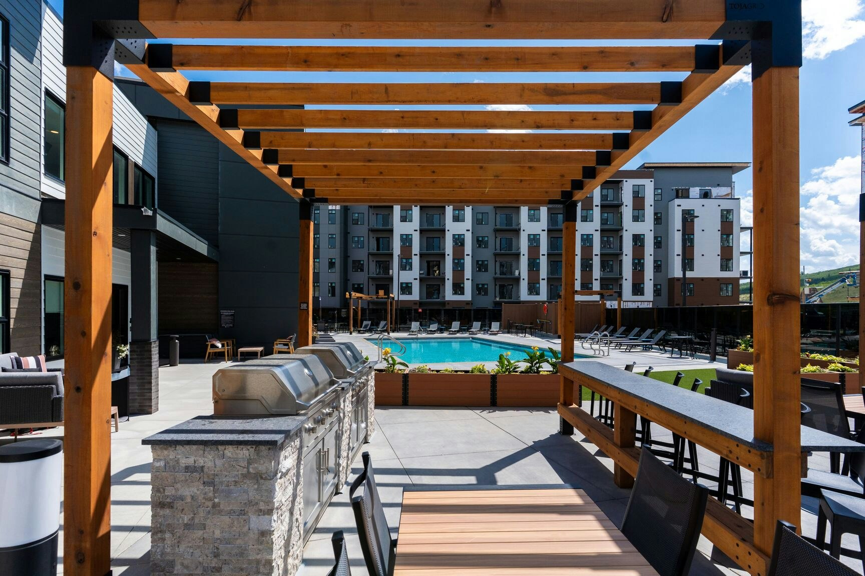 1-1227-1550 Na'a Drive SW, Calgary, AB, T3B 2S6 - 14