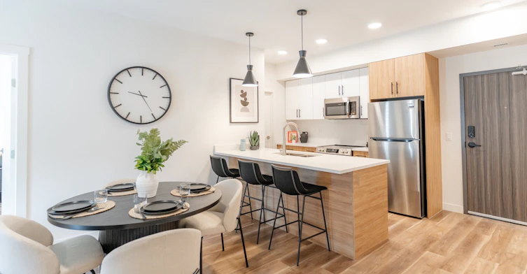 1-1227-1550 Na'a Drive SW, Calgary, AB, T3B 2S6 - 2
