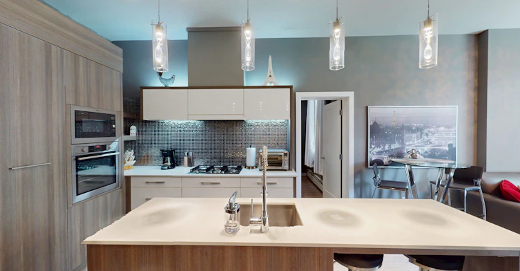 119 19 Street NW, Calgary, AB, T2N 2S7