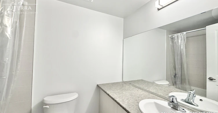 4-400 Mary Street East, Whitby, ON, L1N 2P8 - 11