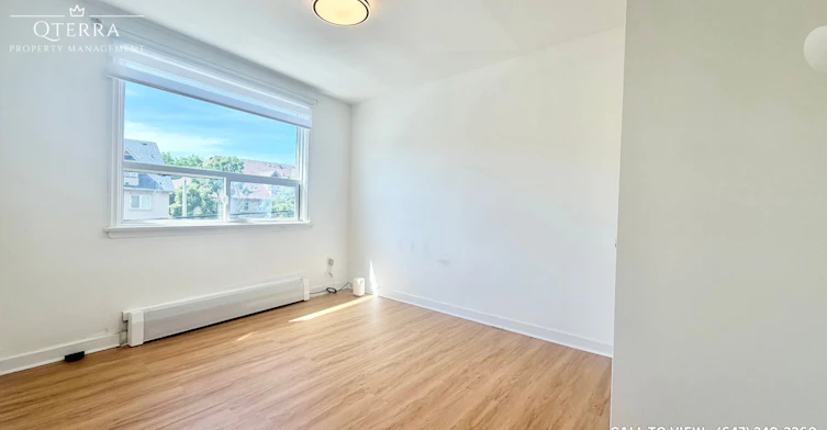 2-5124 Dundas Street West, Toronto, ON, M9A 1C2 - 5