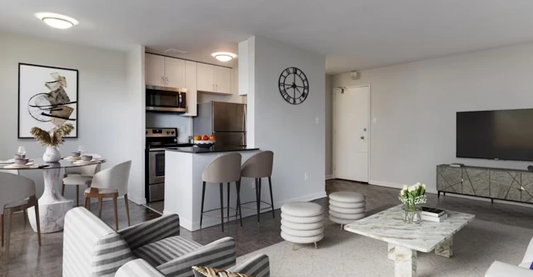 W306-2222 Weston Road, Toronto, ON, M9N 1Y7