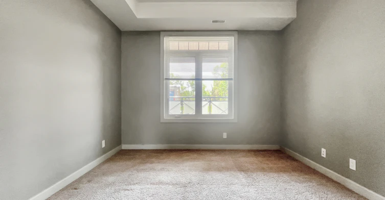 111-10811 72 Avenue Northwest, Edmonton, AB, T6E 1A4 - 12