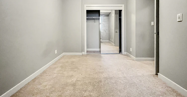 111-10811 72 Avenue Northwest, Edmonton, AB, T6E 1A4 - 11