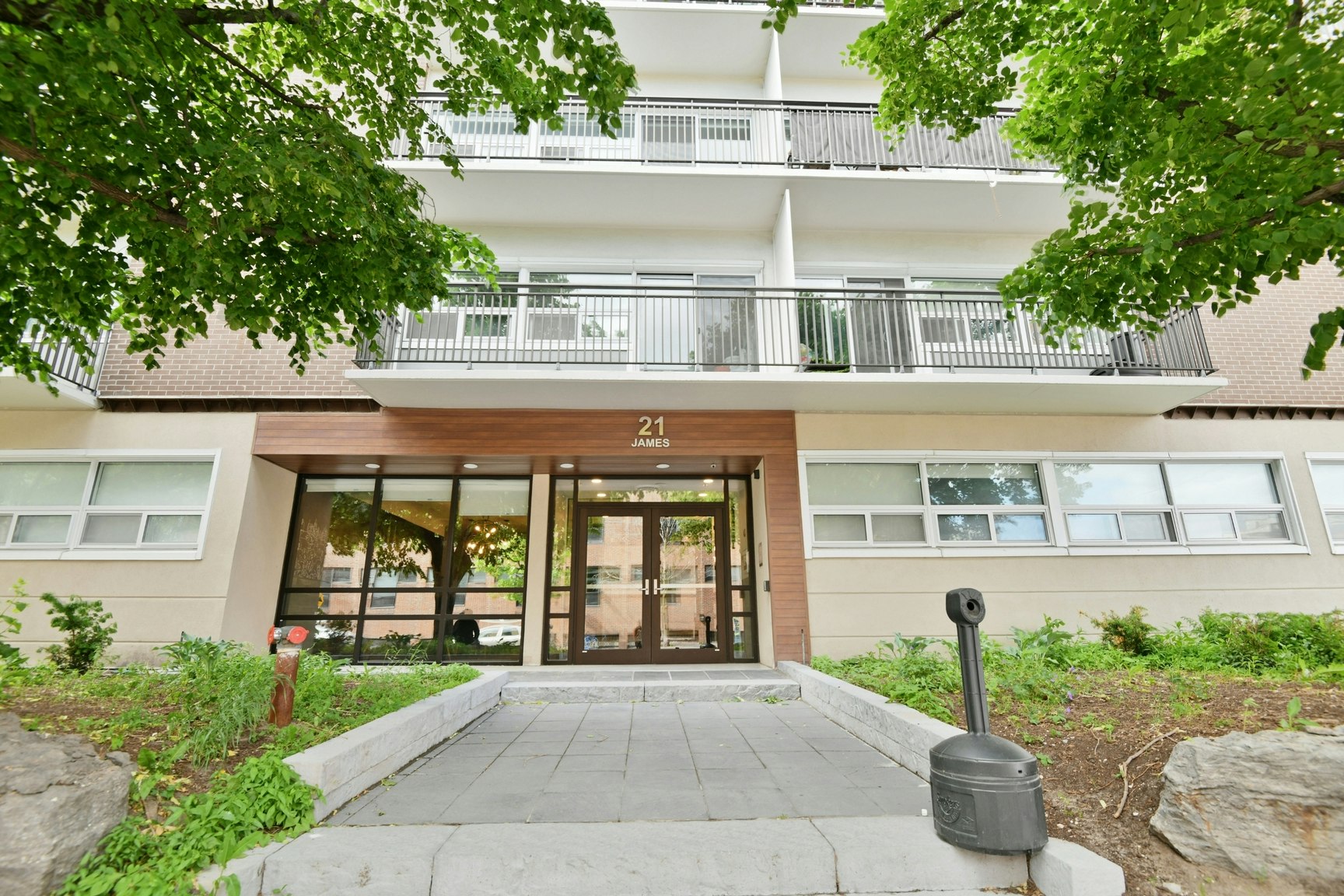 206-420 Gilmour Street, Ottawa, ON, K2P 0R9