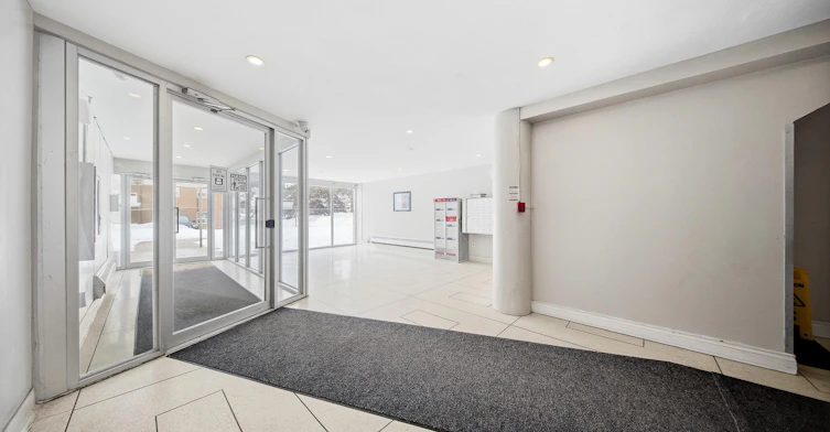 203-76 Parkwoods Village Drive, Toronto, ON, M3A 2X8 - 12