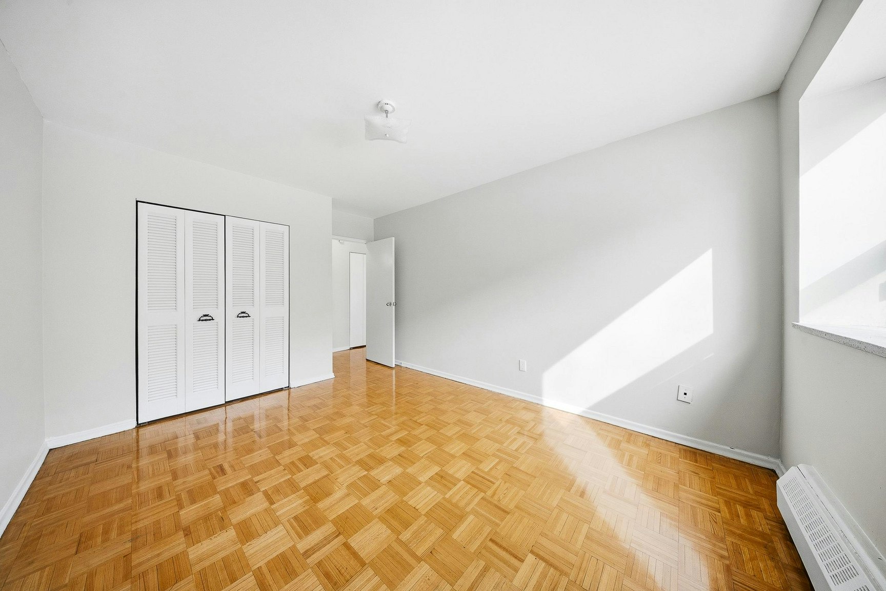 203-76 Parkwoods Village Drive, Toronto, ON, M3A 2X8 - 6