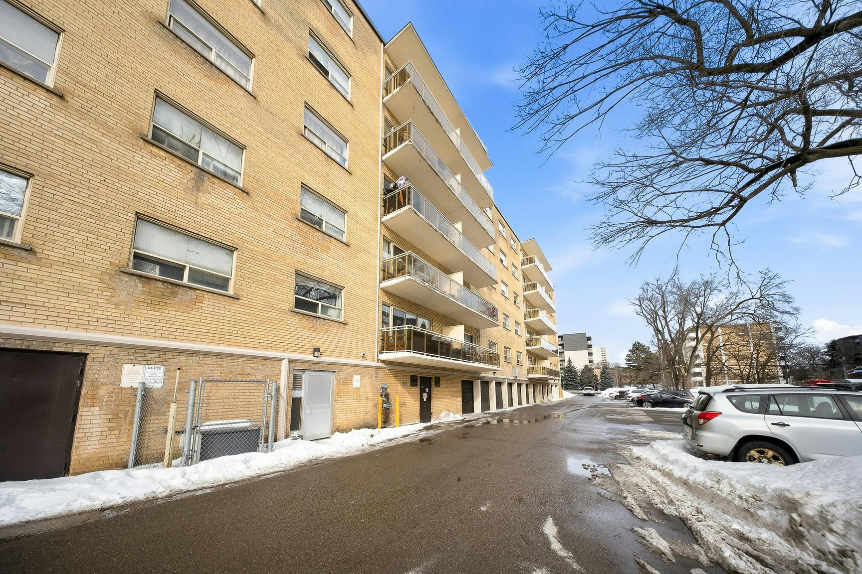 101-76 Parkwoods Village Drive, Toronto, ON, M3A 2X8 - 15