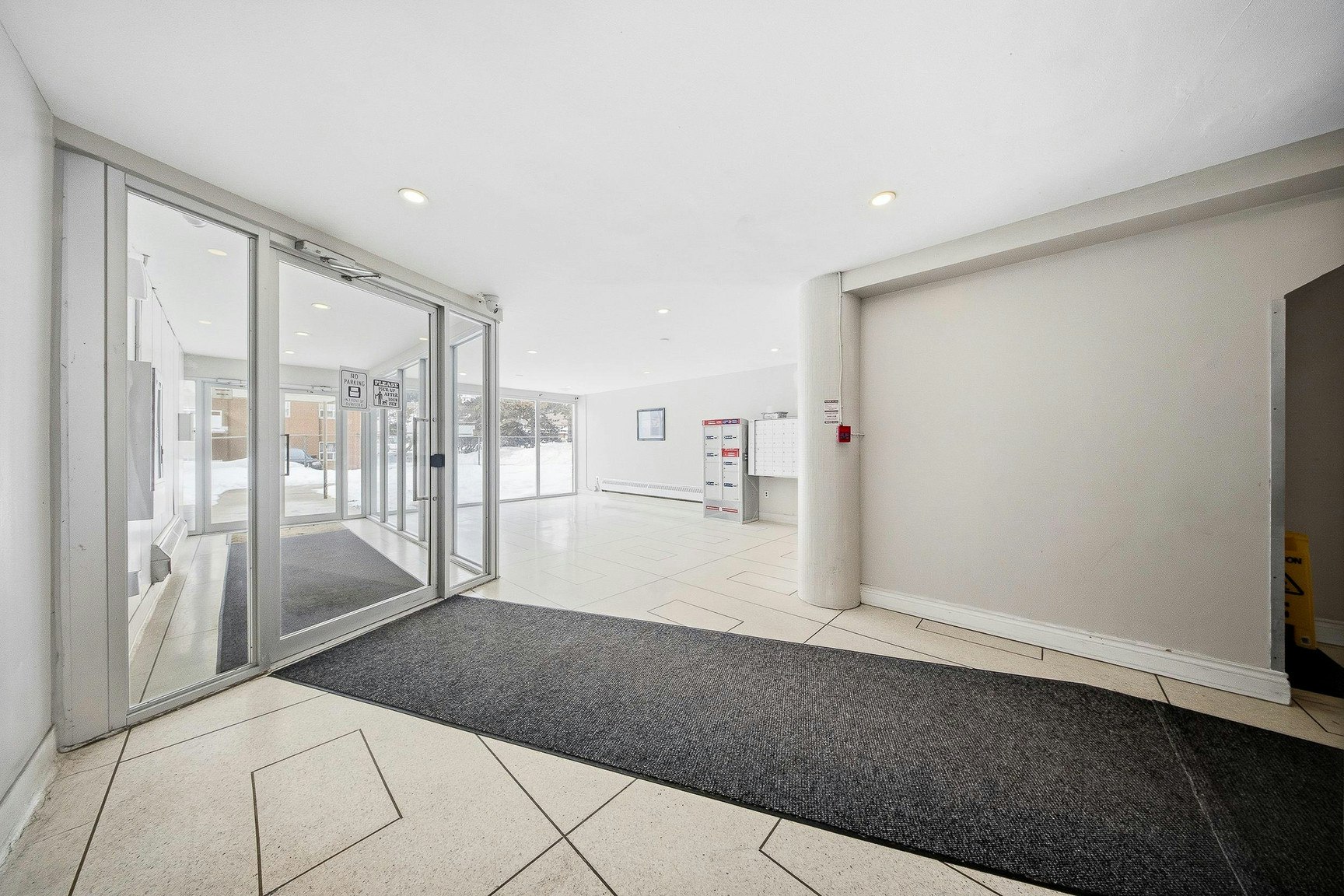 101-76 Parkwoods Village Drive, Toronto, ON, M3A 2X8 - 12