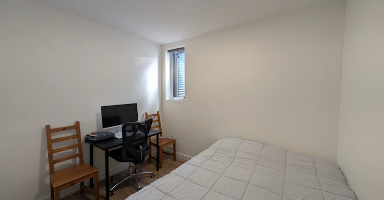 2-4 Champlain Avenue, Ottawa, ON, K1M 1E6 - 6