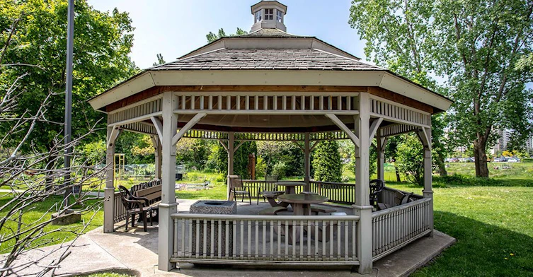 0214-695 Proudfoot Lane, London, ON, N6H 4Y7 - 2