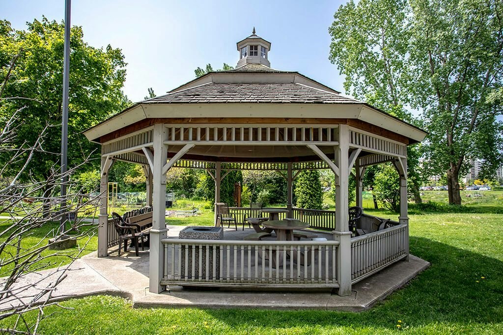 0501-695 Proudfoot Lane, London, ON, N6H 4Y7 - 2