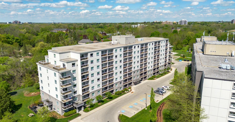 208-271 Platts Lane, London, ON, N6H 0J6