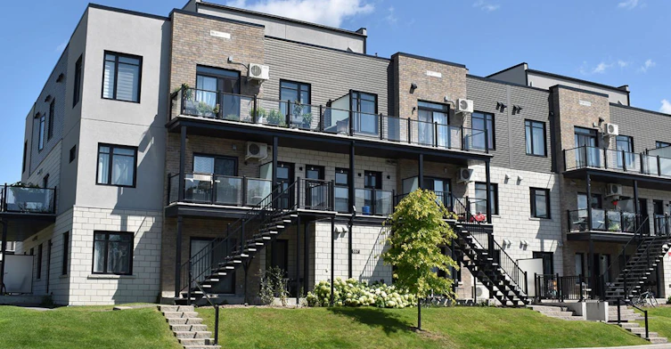 16-7-8 Arthur Graveline Rue, Gatineau, QC, J9J 2A5 - 2