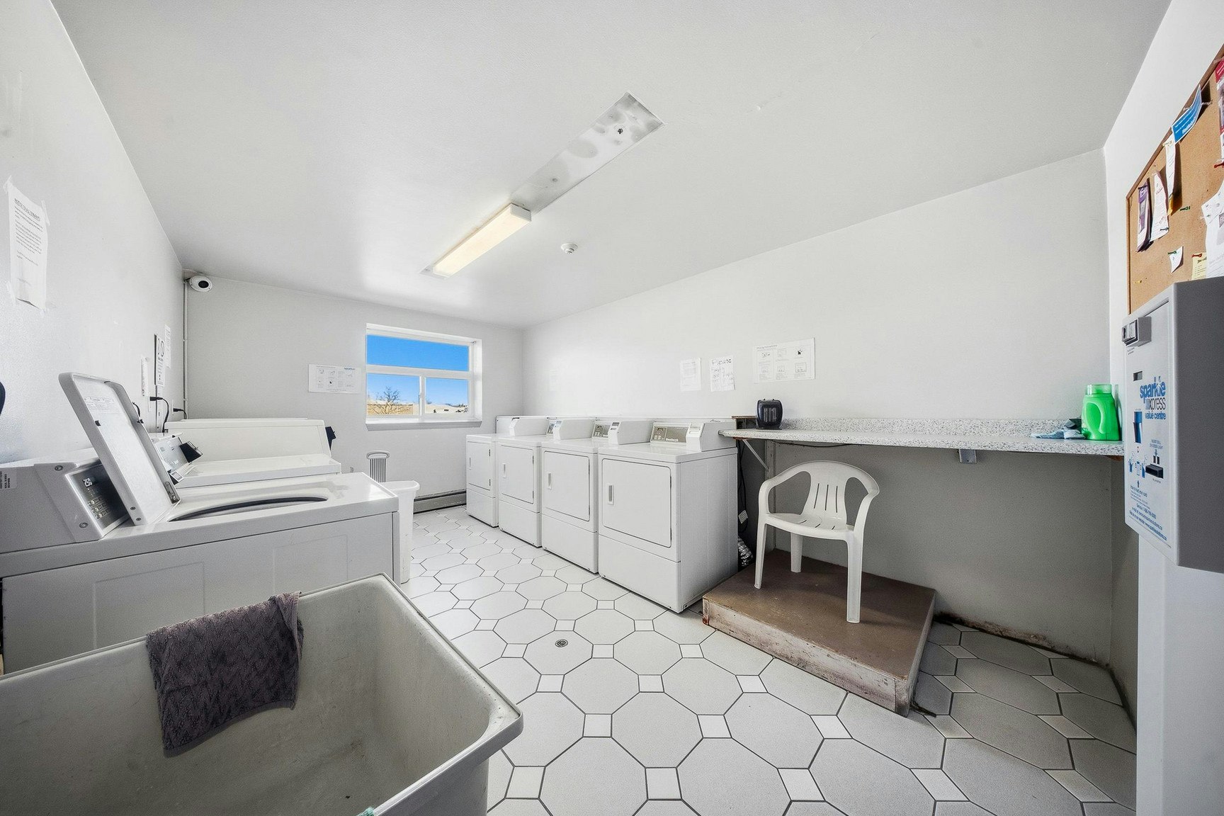 110-33 Dawson Road, Guelph, ON, N1H 5V1 - 12