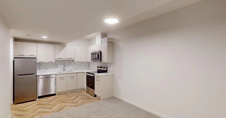 178 Legacy Glen Court Southeast, Calgary, AB, T2X 3Z1 - 2