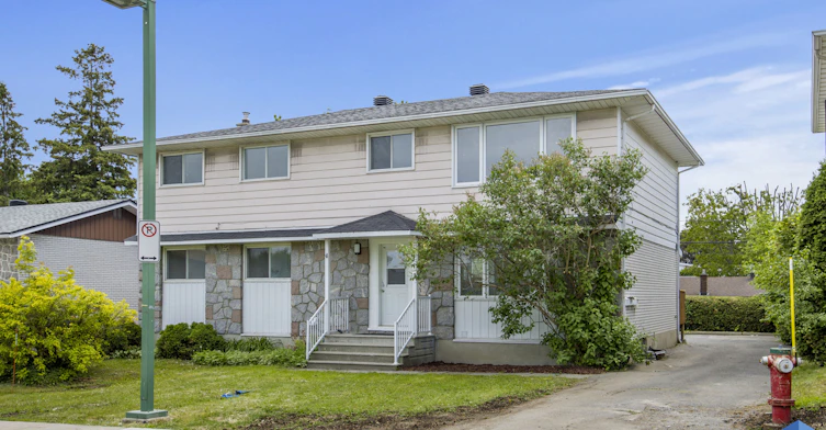 2-83 Du Mont Bleu Boulevard, Gatineau, QC, J8Z 1J5