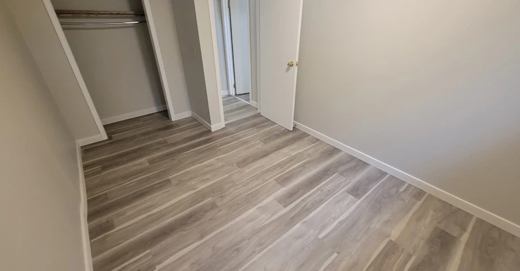 10318 156 Street, Edmonton, AB, T5P 2R3 - 7
