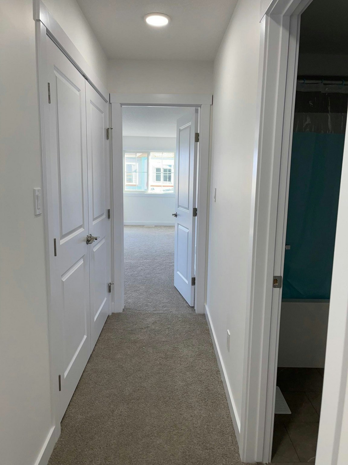 7110 Keswick Drive Southwest, Edmonton, AB, T6W 5G4 - 4