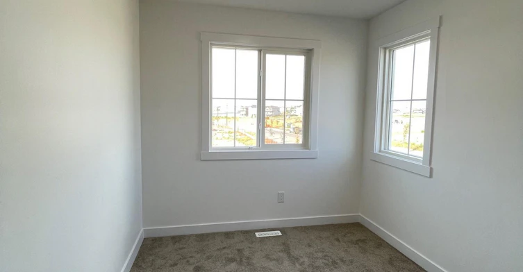 7110 Keswick Drive Southwest, Edmonton, AB, T6W 5G4 - 2
