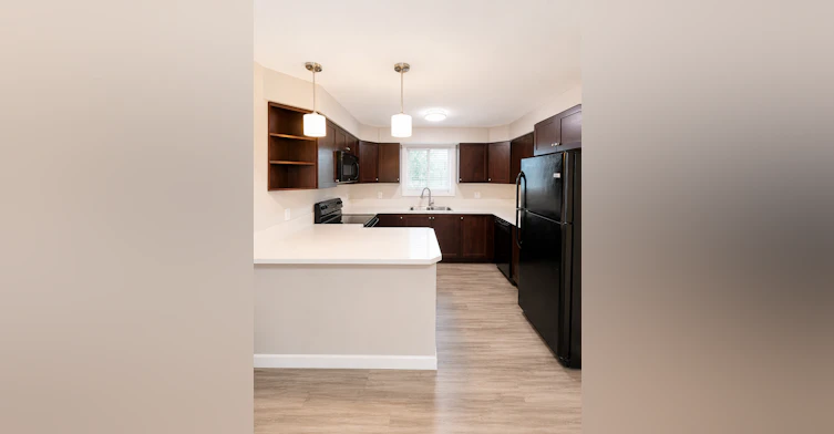3715 Whitelaw Lane Northwest, Edmonton, AB, T6W 2C3 - 2