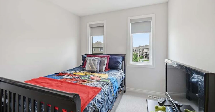 84 Feathertop Lane, Ottawa, ON, K2V 0K7 - 8