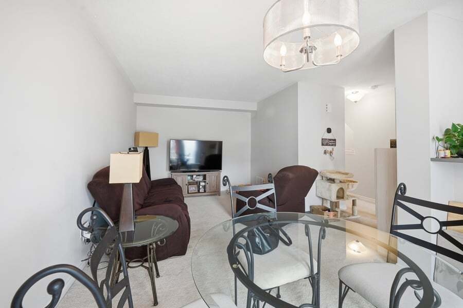 84 Feathertop Lane, Ottawa, ON, K2V 0K7 - 5