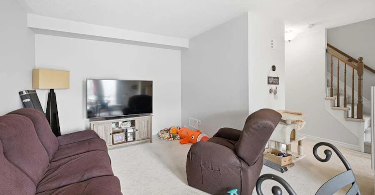 84 Feathertop Lane, Ottawa, ON, K2V 0K7 - 3
