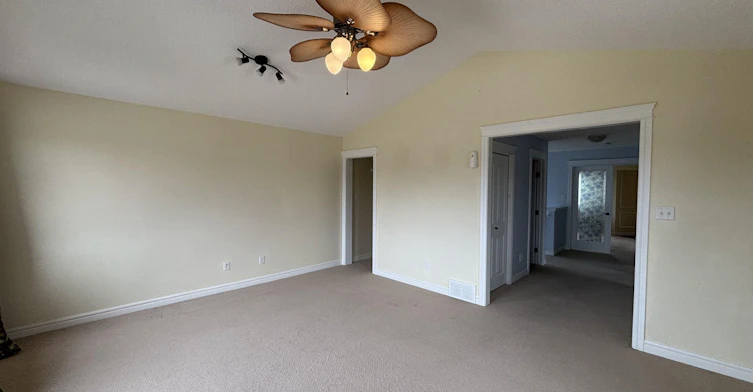 11721 16a Avenue Southwest, Edmonton, AB, T6W 0N3 - 11