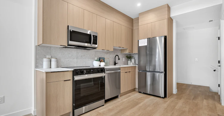 313-1450 19 Avenue Southwest, Calgary, AB, T2T 0H9