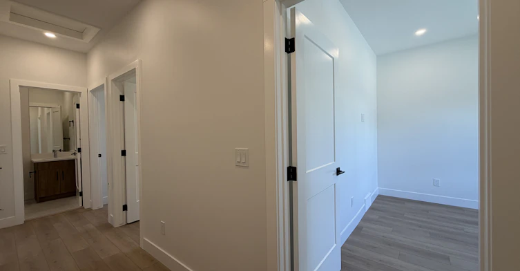 1-3119 45 Street Southwest, Calgary, AB, T3E 3T7 - 12