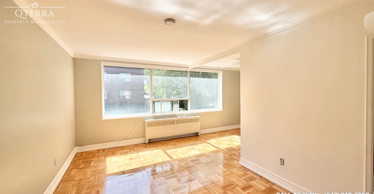 11-6 Kings Point Drive, Toronto, ON, M8Y 1Z4