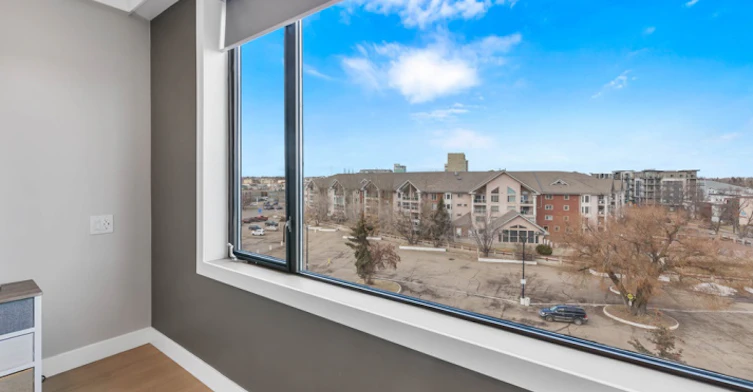 4311 49 Avenue, Red Deer, AB, T4N 4T9 - 7