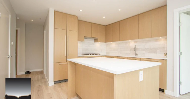 302-110 East 17th Street, North Vancouver, BC, V7L 0K4 - 11