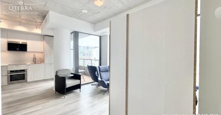 327-28 Eastern Avenue, Toronto, ON, M5A 0Y2