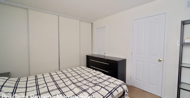 6 Crystal Park Crescent, Ottawa, ON, K2C 3Z8 - 17