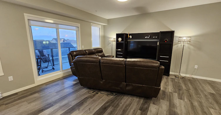 33 Carringham Gate Northwest, Calgary, AB, T3P 2H6 - 3