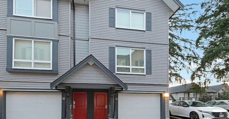 77-14555 68 Avenue, Surrey, BC, V3S 2A8 - 2