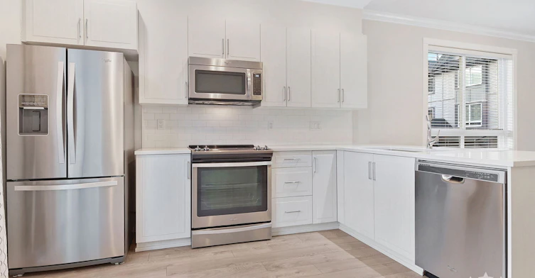 77-14555 68 Avenue, Surrey, BC, V3S 2A8 - 9