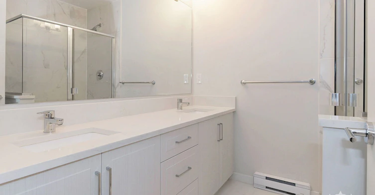 77-14555 68 Avenue, Surrey, BC, V3S 2A8 - 14