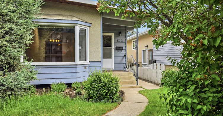 Upper-612 56 Avenue Southwest, Calgary, AB, T2V 0G8 - 2