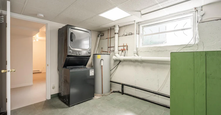 5885 Main Street, Vancouver, BC, V5W 2T2 - 20