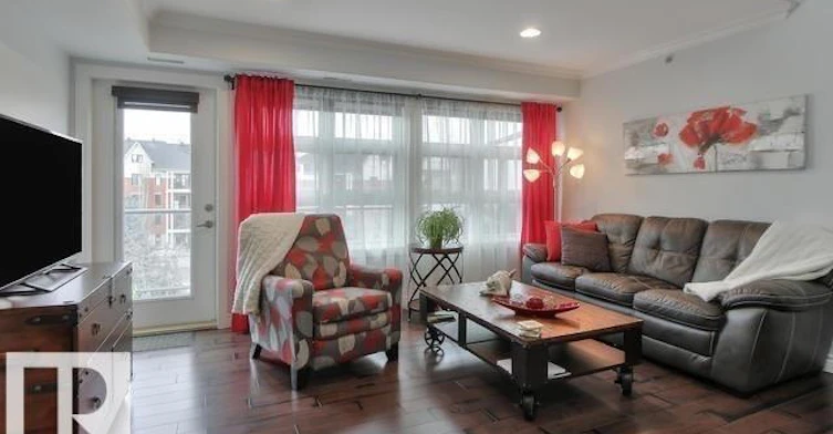 9603 98 Avenue Northwest, Edmonton, AB, T6C 2E2 - 26