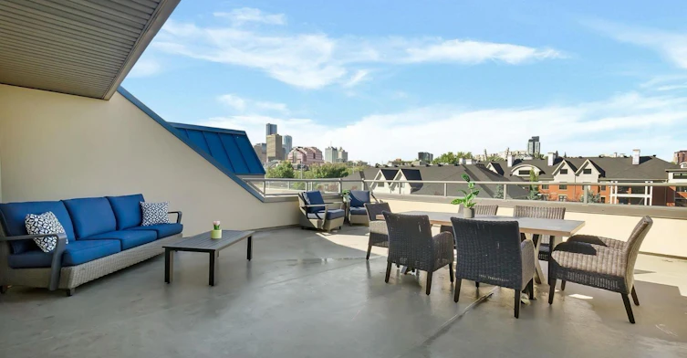9603 98 Avenue Northwest, Edmonton, AB, T6C 2E2 - 17