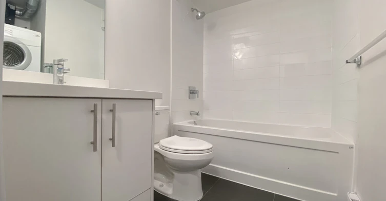 403-2215 East Hastings Street, Vancouver, BC, V5L 1V3 - 9