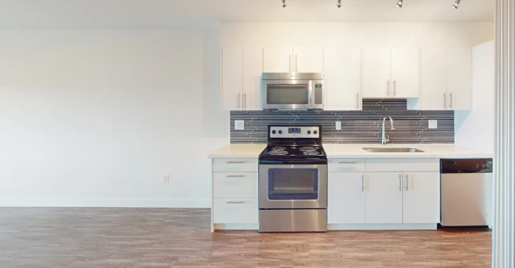 213-2215 East Hastings Street, Vancouver, BC, V5L 1V3