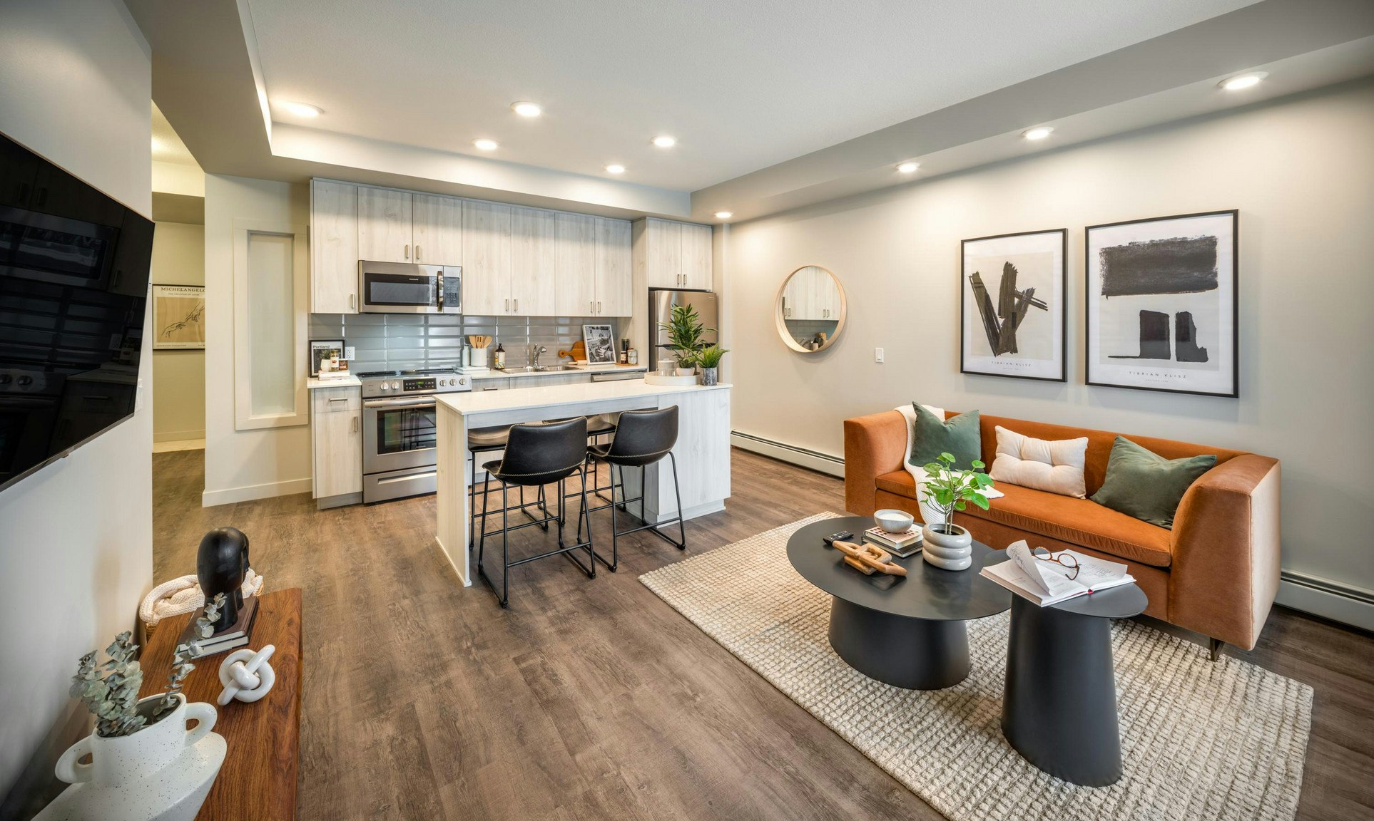 C208-1450 20 Avenue Northwest, Calgary, AB, T2M 5E8