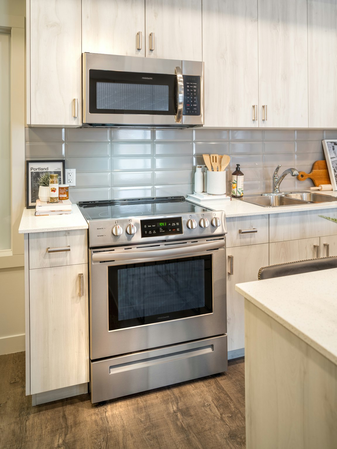 C208-1450 20 Avenue Northwest, Calgary, AB, T2M 5E8 - 25