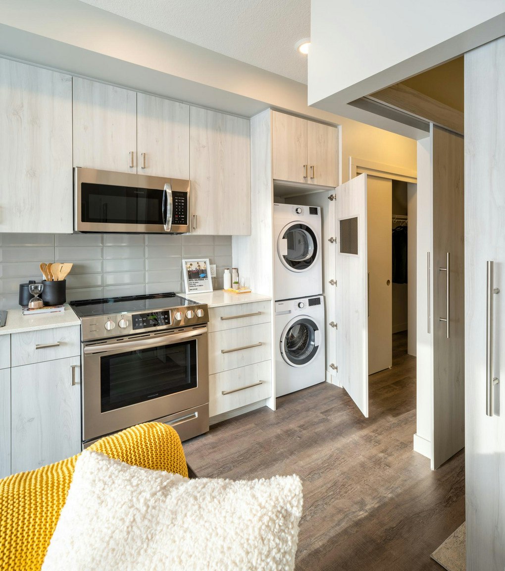 C212-1450 20 Avenue Northwest, Calgary, AB, T2M 5E8