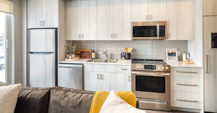 C315-1450 20 Avenue Northwest, Calgary, AB, T2M 5E8 - 20